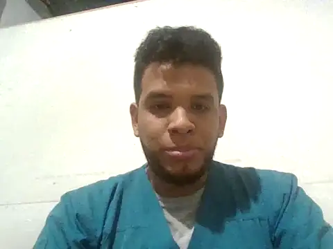 Snapshot of josecamsex27 chatting on March 3, 4:07 am josecamsex27 online show from March 3, 4:07 am