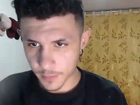 damiansexyboy69 online show from November 11, 5:51 am