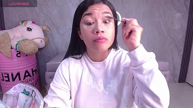 Violetta jhonson a online show from November 20, 3:28 am