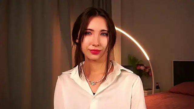 Snapshot of NanceeWestaway chatting on November 18, 6:01 pm NanceeWestaway online show from November 18, 6:01 pm