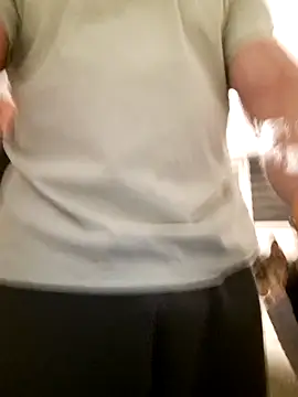 Snapshot of Adam11699 chatting on February 6, 11:30 pm Adam11699 online show from February 6, 11:30 pm