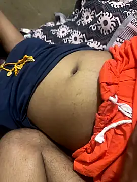 Snapshot of Crazysuriya1495 chatting on November 15, 4:14 pm Crazysuriya1495 online show from November 15, 4:14 pm