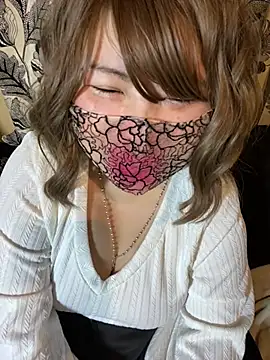 oxLILxMELOxo online show from February 20, 3:34 pm