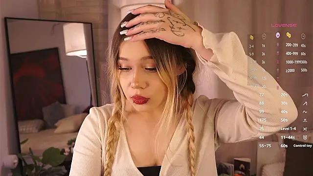 Snapshot of Love_audirs6 chatting on February 28, 12:50 pm Love audirs6 online show from February 28, 12:50 pm