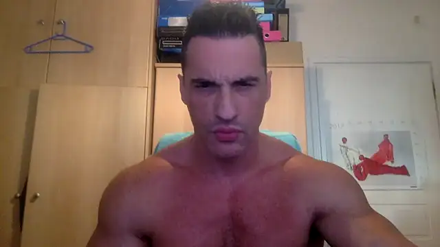 bubblemaleass35 online show from November 20, 12:16 pm