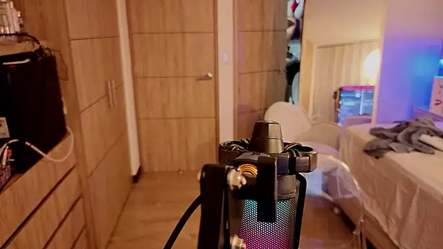 Iamnyxy online show from February 14, 11:07 am