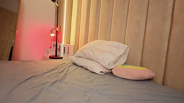 Iamnyxy online show from April 10, 11:37 am