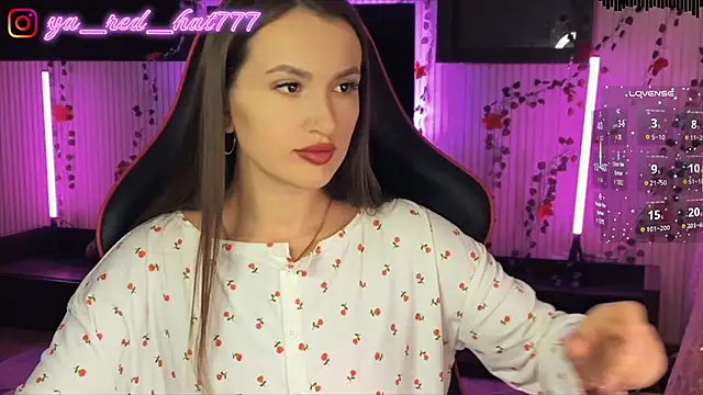 -RED HAT- online show from April 15, 5:42 pm