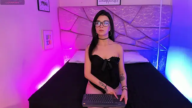 Atenea Velle online show from April 15, 3:13 am