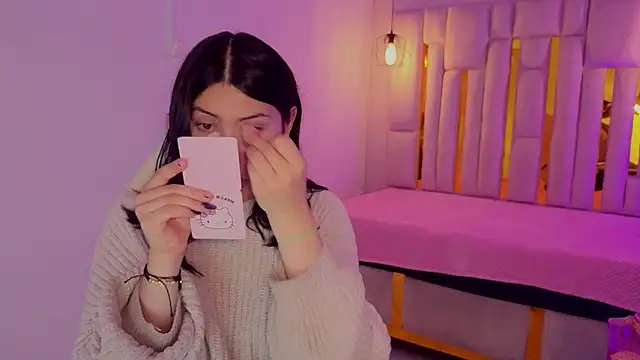 Brandy collinss online show from April 14, 12:11 pm