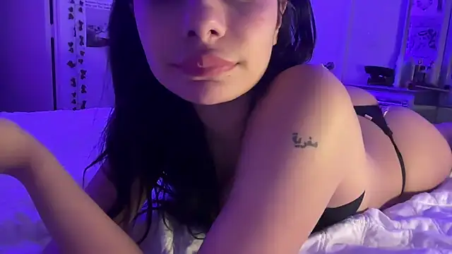 ivybbyy  online show from February 18, 9:05 am