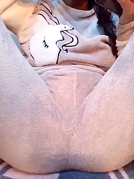 sexyboomba online show from December 17, 1:06 pm