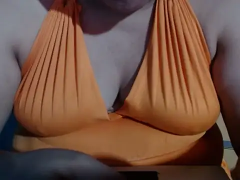 karolbb22 online show from November 12, 1:22 pm