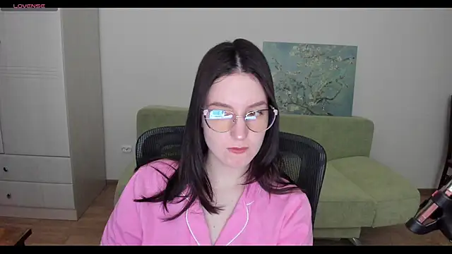 v crizis324 online show from May 17, 1:07 pm