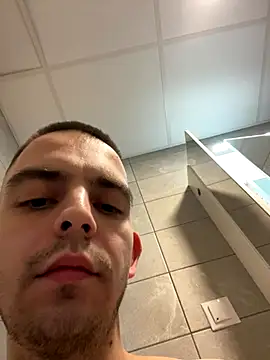 Snapshot of sexymet666 chatting on November 12, 12:00 am sexymet666 online show from November 12, 12:00 am