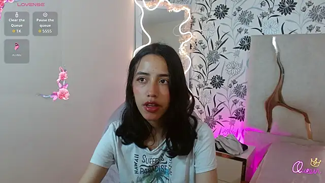 Snapshot of Joselyn_tay chatting on December 17, 12:00 pm Joselyn tay online show from December 17, 12:00 pm