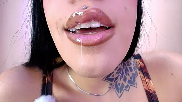 Snapshot of catte_jensen chatting on July 17, 4:41 am catte jensen online show from July 17, 4:41 am