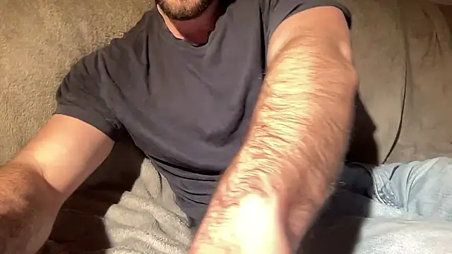 Snapshot of Pmendes98 chatting on January 13, 6:57 pm Pmendes98 online show from January 13, 6:57 pm