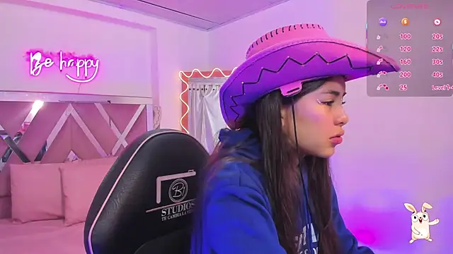 ISABELA TAY online show from November 28, 11:46 am