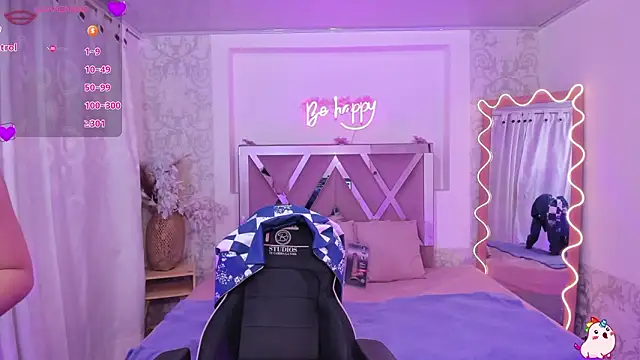 ISABELA TAY online show from February 3, 11:37 am