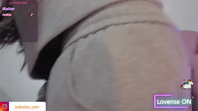 ISABELA TAY online show from April 9, 11:48 am