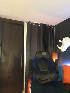 Zed ferrer online show from March 26, 12:00 pm