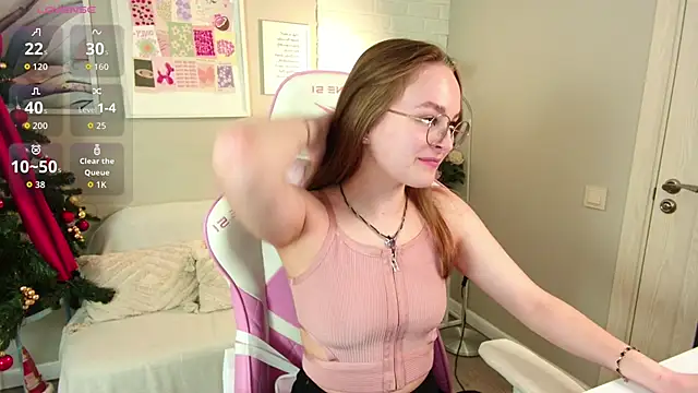 MadisonSmitt online show from January 14, 5:24 am