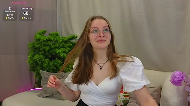 MadisonSmitt online show from January 17, 5:12 am