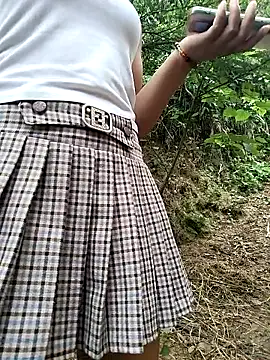 Snapshot of gugu0022 chatting on May 23, 11:20 pm gugu0022 online show from May 23, 11:20 pm