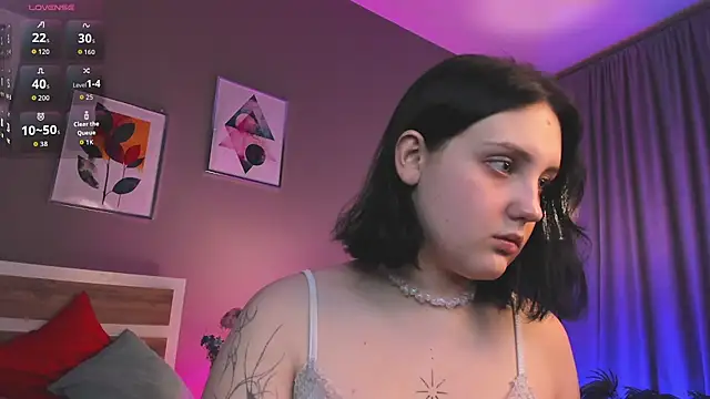 hey tessa online show from February 6, 12:15 am