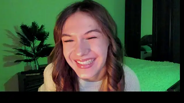 luna lust 212 online show from January 8, 5:32 am