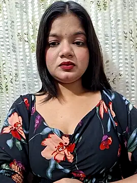 DIMPLE-GIRL88 online show from April 13, 5:57 am