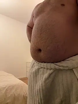 Snapshot of latina_w19 chatting on February 2, 10:41 pm latina w19 online show from February 2, 10:41 pm