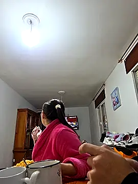 7milo online show from February 13, 6:37 pm