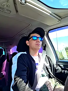 7milo online show from February 20, 1:55 pm