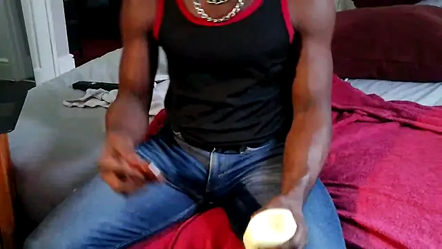 Snapshot of SirDaddylicious chatting on March 1, 12:07 pm SirDaddylicious online show from March 1, 12:07 pm