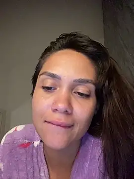 carolsapequinha online show from June 4, 7:36 am