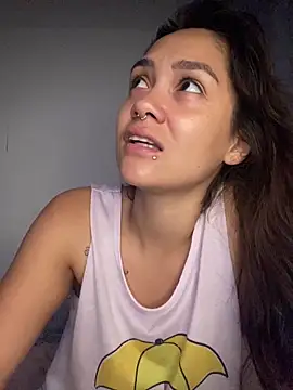 carolsapequinha online show from June 15, 11:01 am