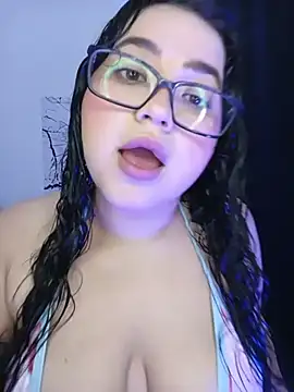 Sweety chloe online show from May 15, 8:38 pm