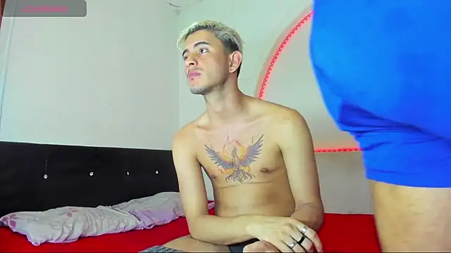 kaiborman00 online show from March 23, 3:10 am