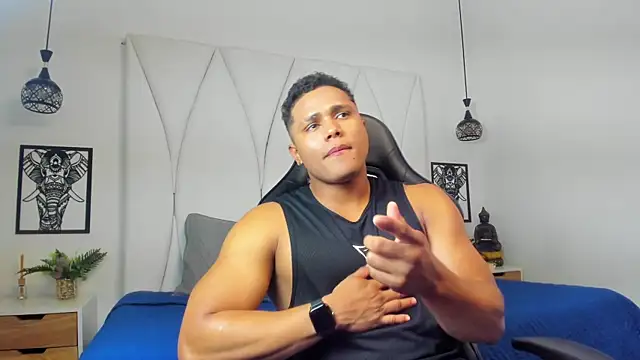 Snapshot of cristo_vega chatting on November 19, 4:07 pm cristo vega online show from November 19, 4:07 pm