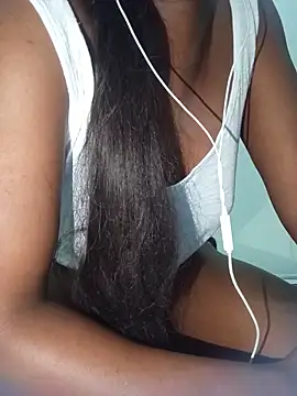Snapshot of mirna96 chatting on June 9, 5:46 pm mirna96 online show from June 9, 5:46 pm