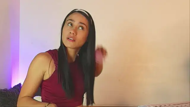 lizzy kane online show from April 15, 3:52 pm