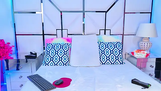 VeronicaSttar online show from February 12, 11:38 am