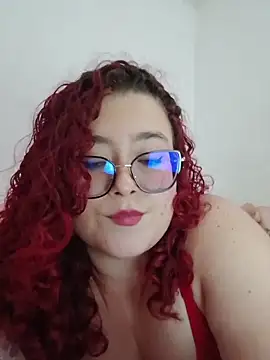Snapshot of selene_rouse_ chatting on April 18, 11:38 pm selene rouse online show from April 18, 11:38 pm