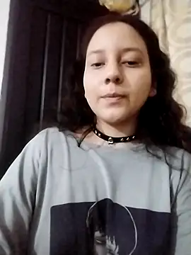 chibi love online show from December 17, 11:55 pm