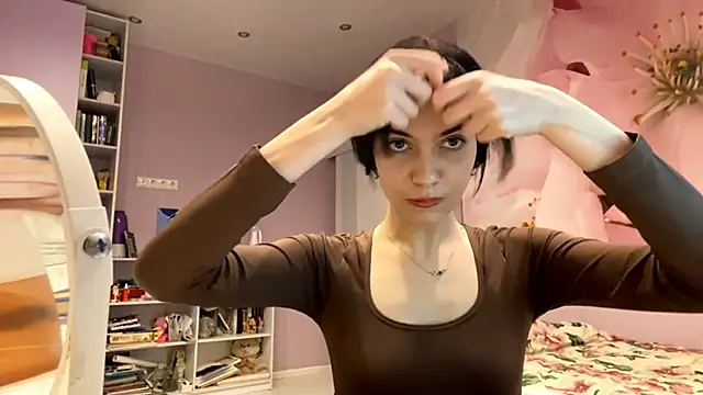 Snapshot of ShellyBedor chatting on November 13, 3:55 pm ShellyBedor online show from November 13, 3:55 pm