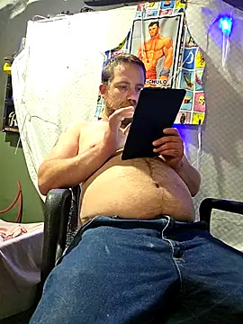 Snapshot of Txweld69 chatting on December 18, 3:40 pm Txweld69 online show from December 18, 3:40 pm