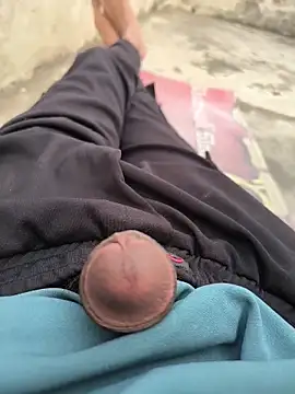 Ritik143jhil online show from November 27, 9:44 am