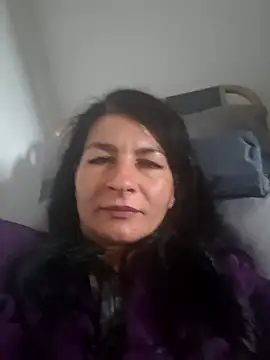 Snapshot of Elennbaby05 chatting on November 15, 12:56 pm Elennbaby05 online show from November 15, 12:56 pm